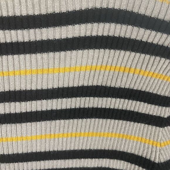Kerisma Mockneck Cropped Tan Black Yellow Striped Sweater Size S/M Modal Blend - Picture 4 of 6